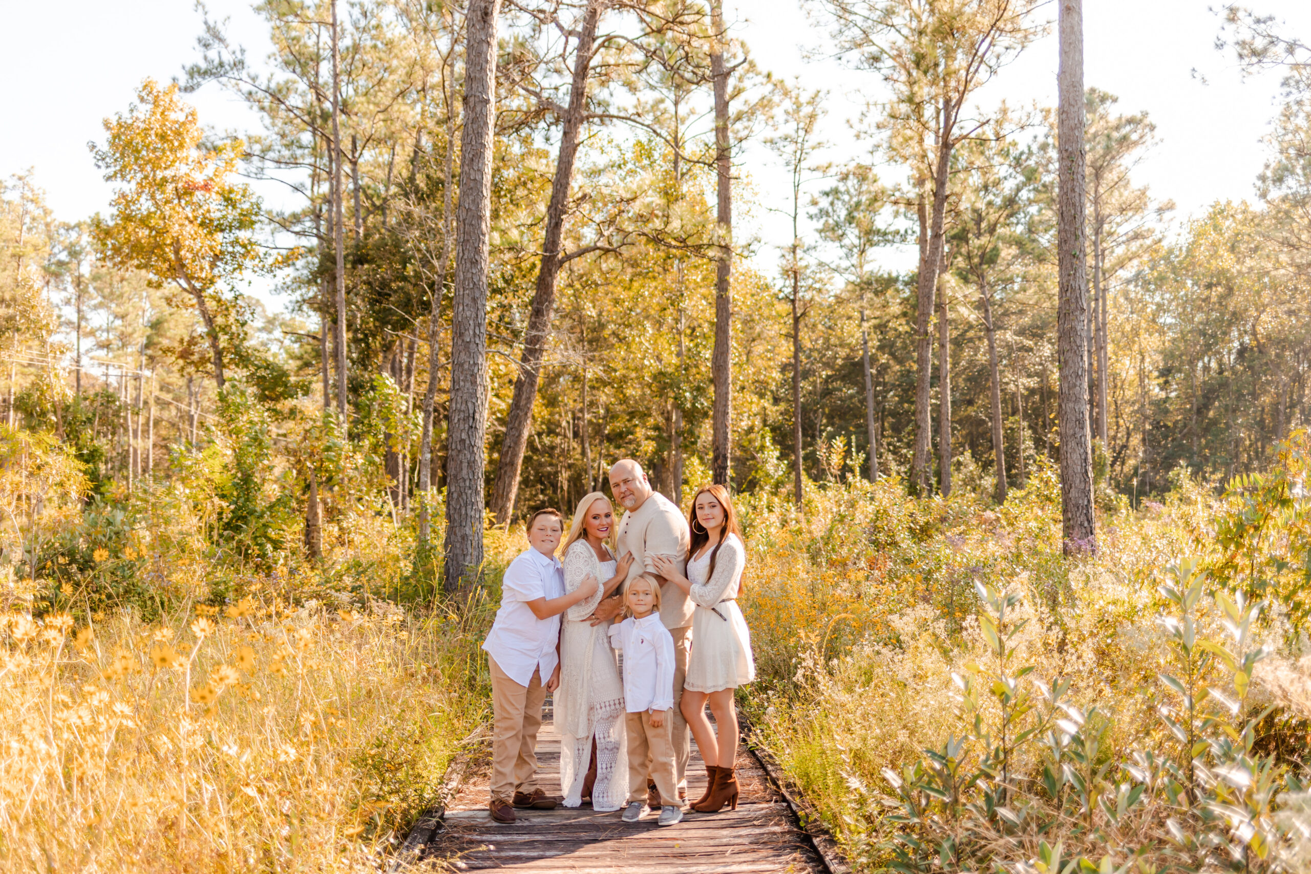 Outdoor family adventure session | North Alabama, Georgia, and Tennessee family photographer