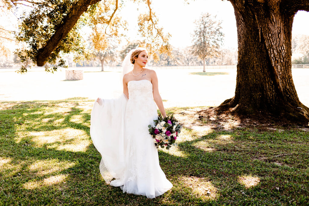 bridal pose portrait ideas