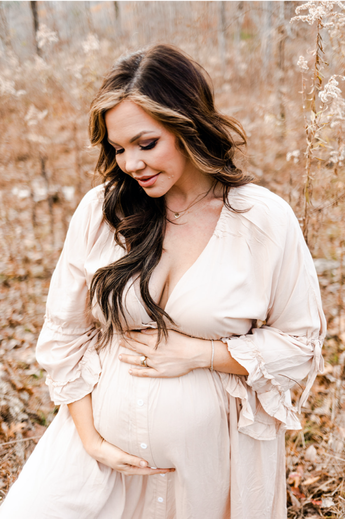 Outdoor maternity session | Alabama maternity photographer