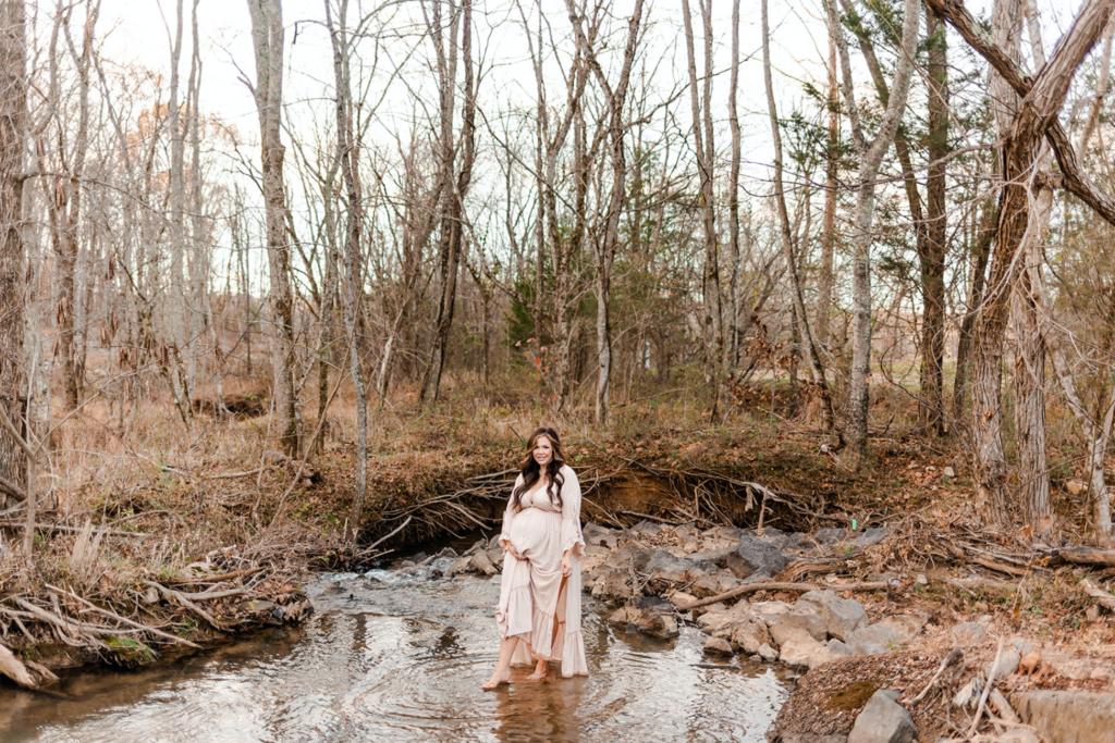 Outdoor maternity session | Alabama maternity photographer