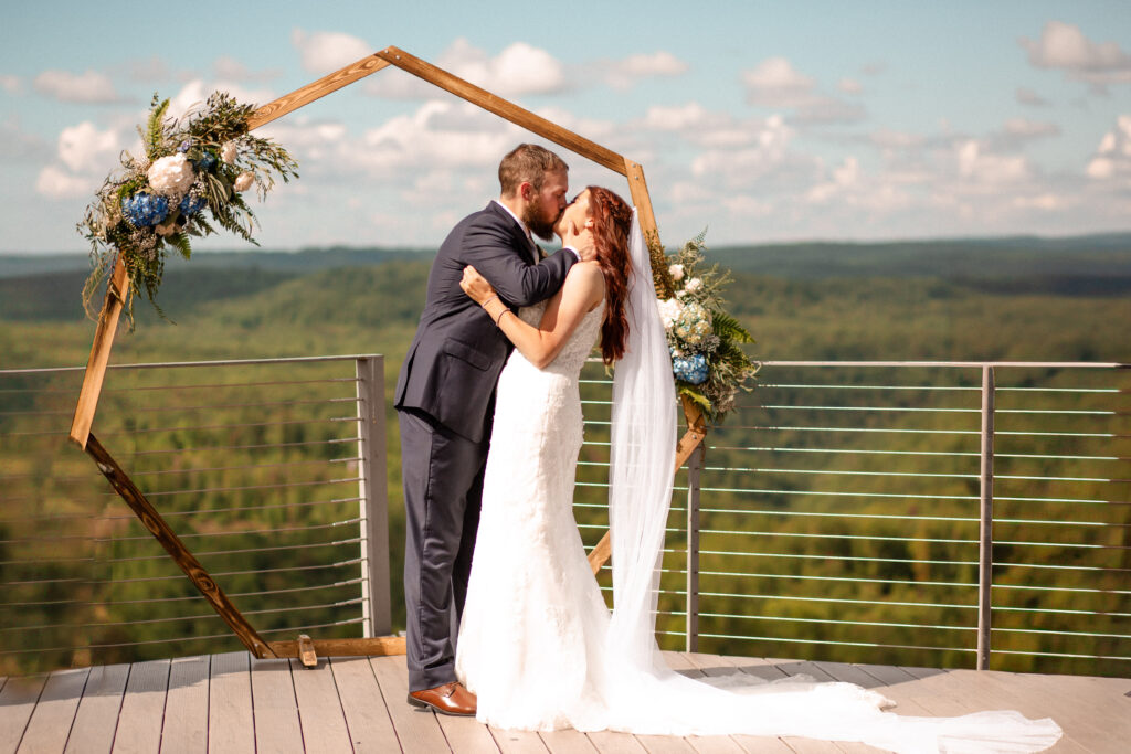 Mountain wedding | West Virginia wedding photographer