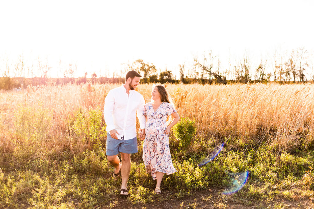 Maternity photoshoot poses for pregnancy pictures | Northwest Georgia maternity photographer