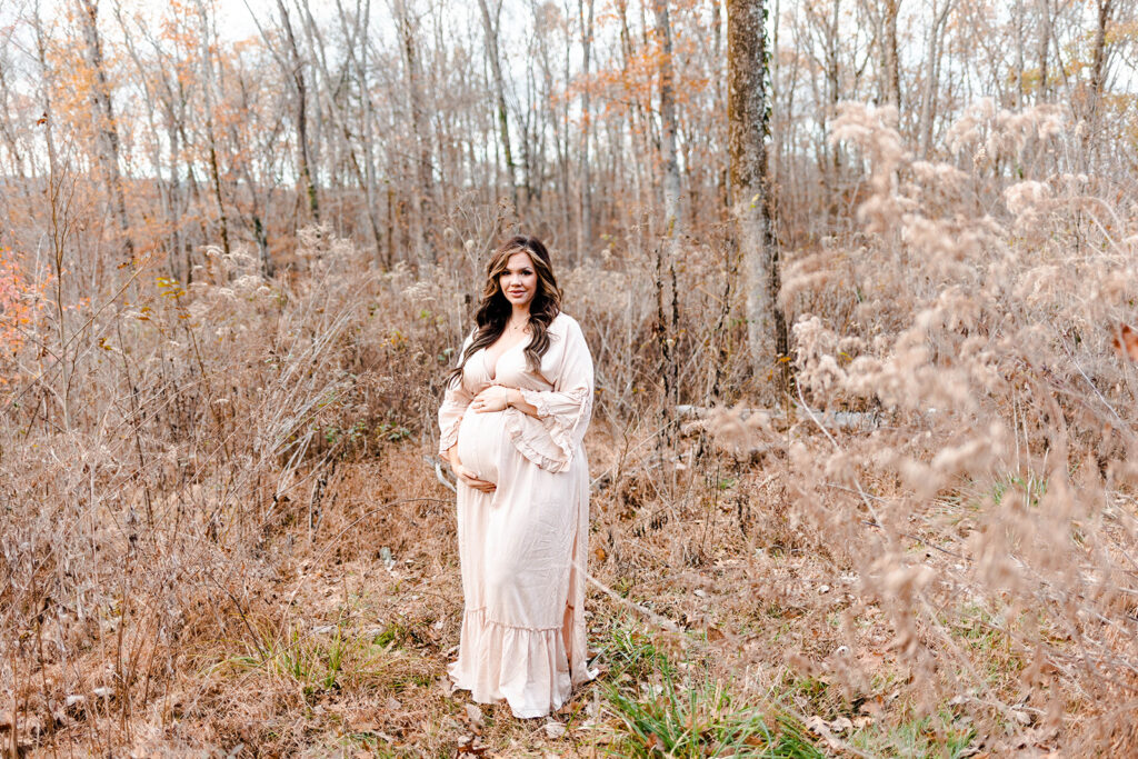 Outdoor maternity session | Alabama maternity photographer