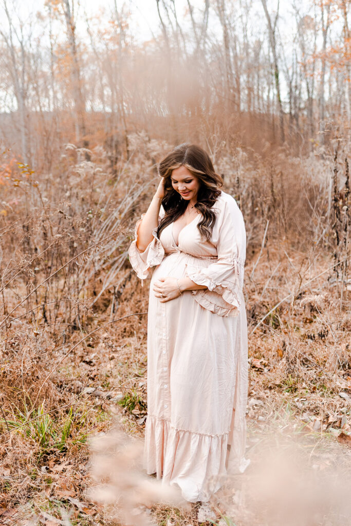 Outdoor maternity session | Alabama maternity photographer