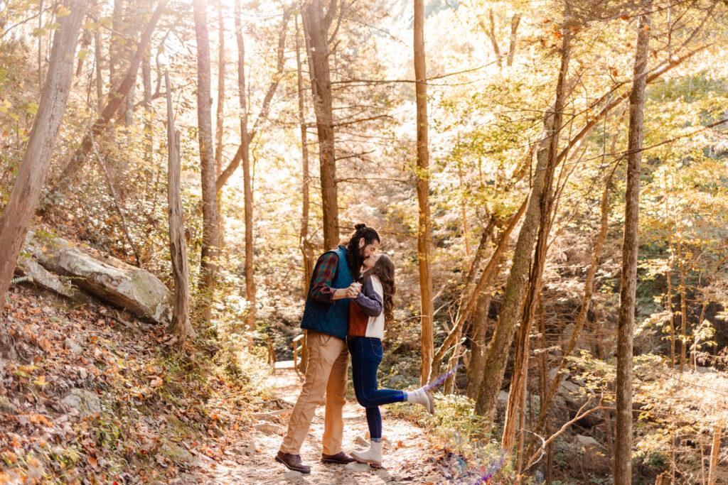 Cloudland Canyon adventure couple session | Georgia couple photographer