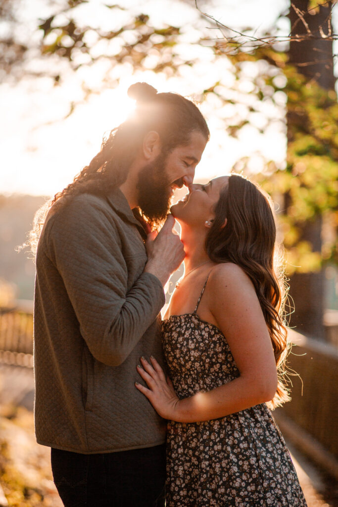 Cloudland Canyon overlook adventure couple session | Georgia couple photographer