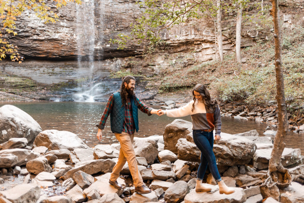 Cloudland Canyon adventure couple session | Georgia couple photographer