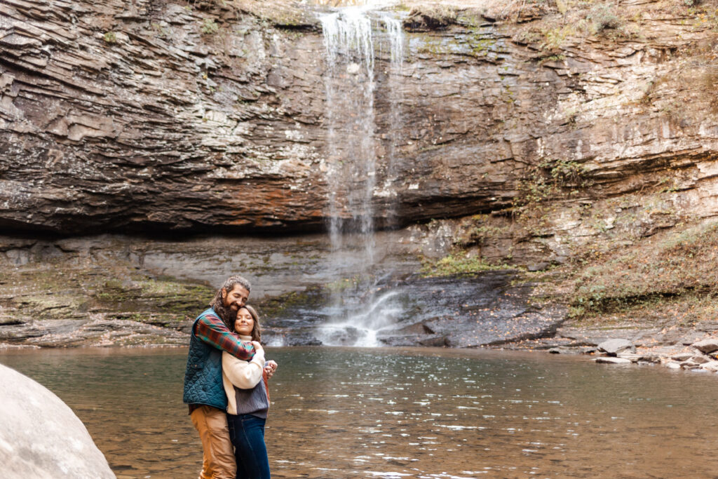 Cloudland Canyon adventure couple session | Georgia couple photographer