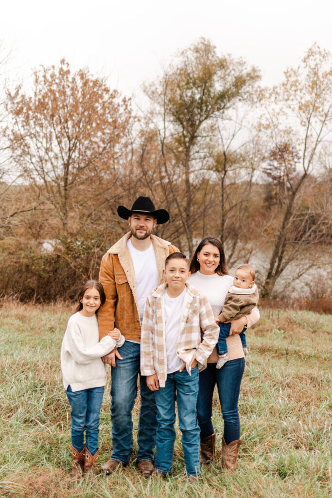 At-home family ranch session | Alabama family photographer