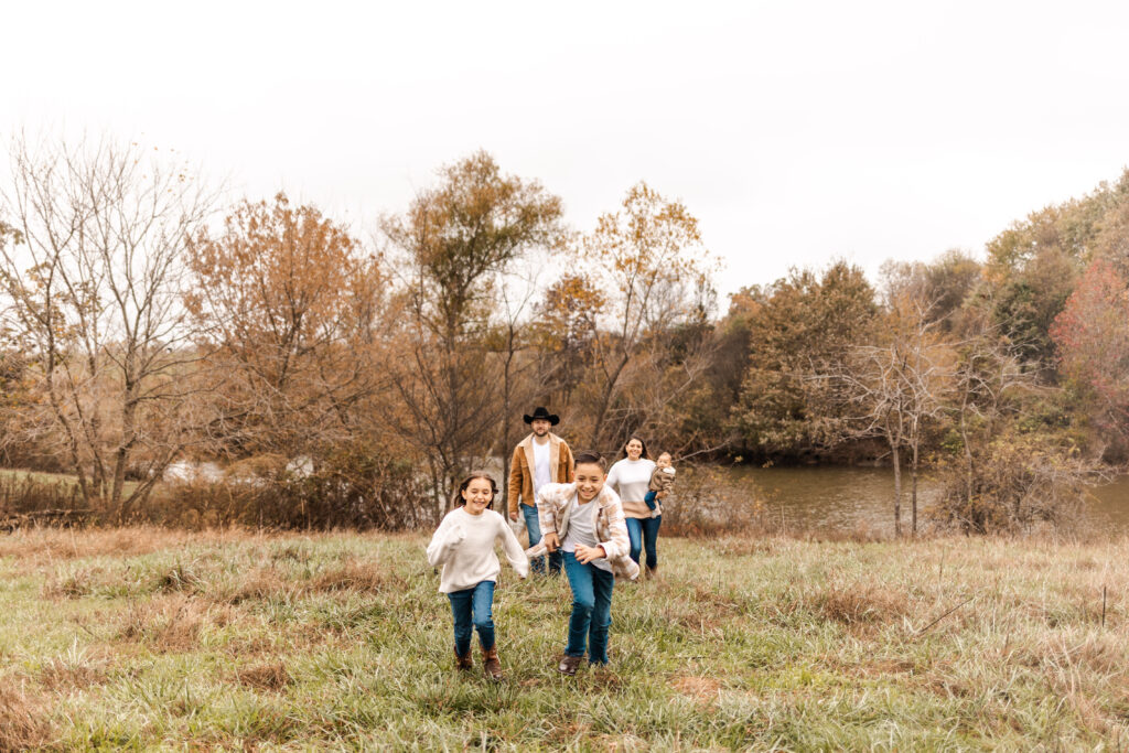 At-home family ranch session | Alabama family photographer