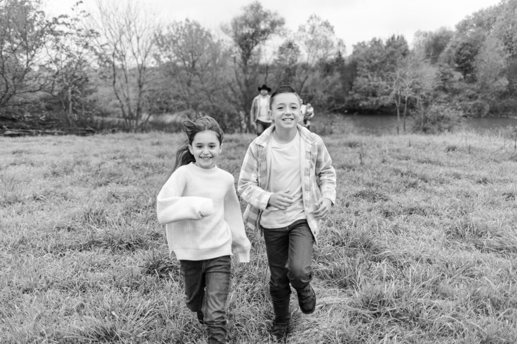 At-home family ranch session | Alabama family photographer