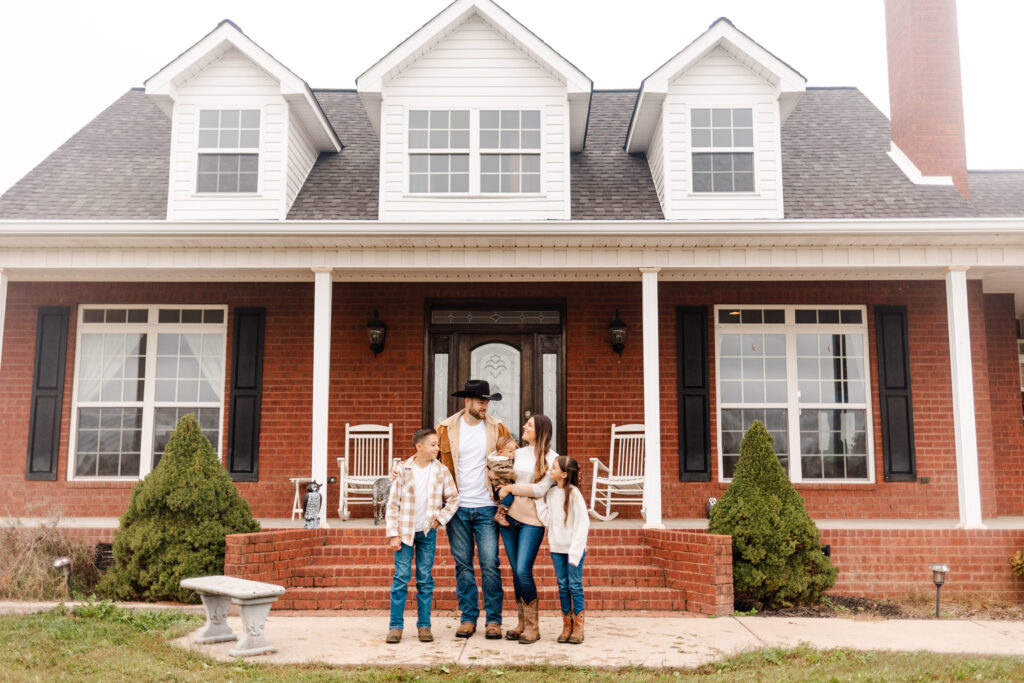 At-home family ranch session | Alabama family photographer