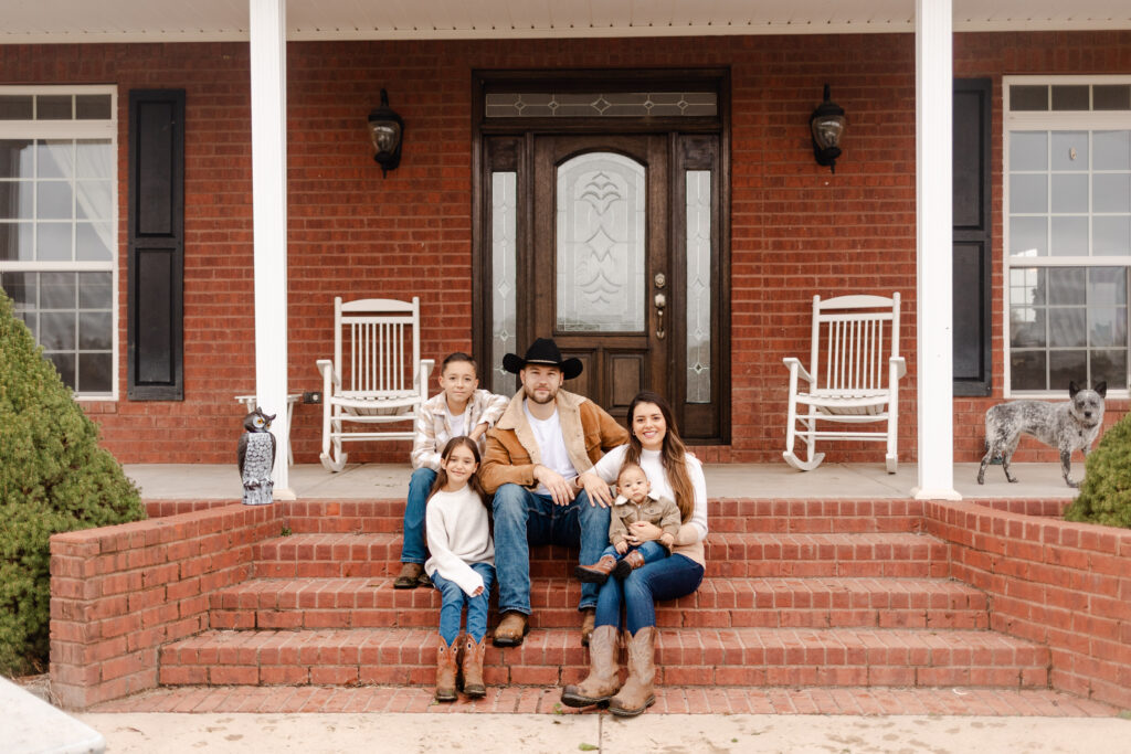 At-home family ranch session | Alabama family photographer