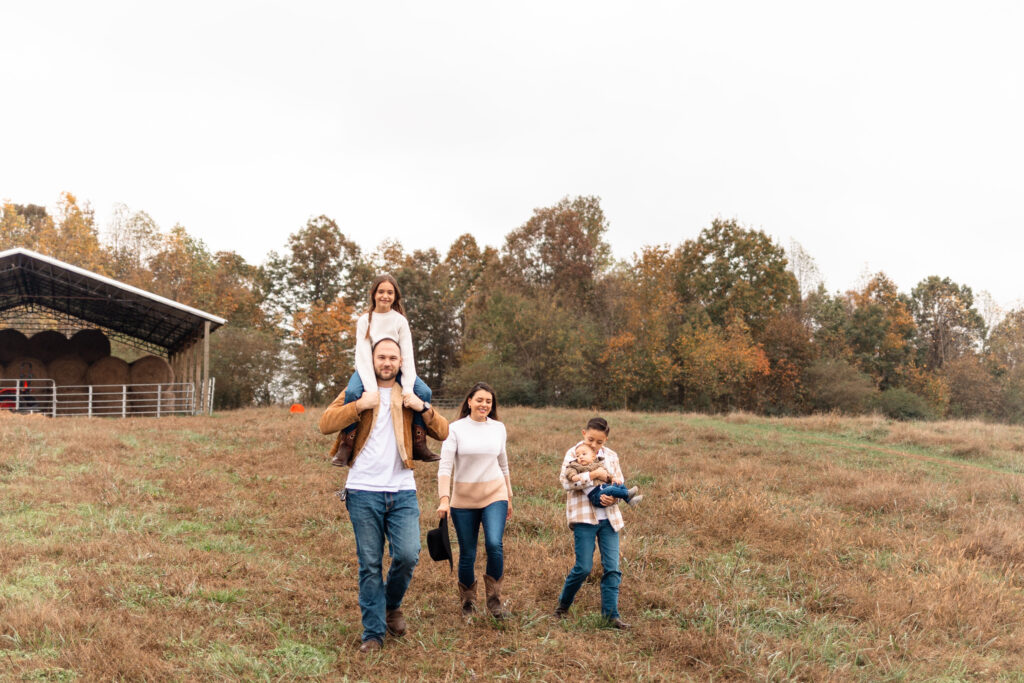 At-home family ranch session | Alabama family photographer