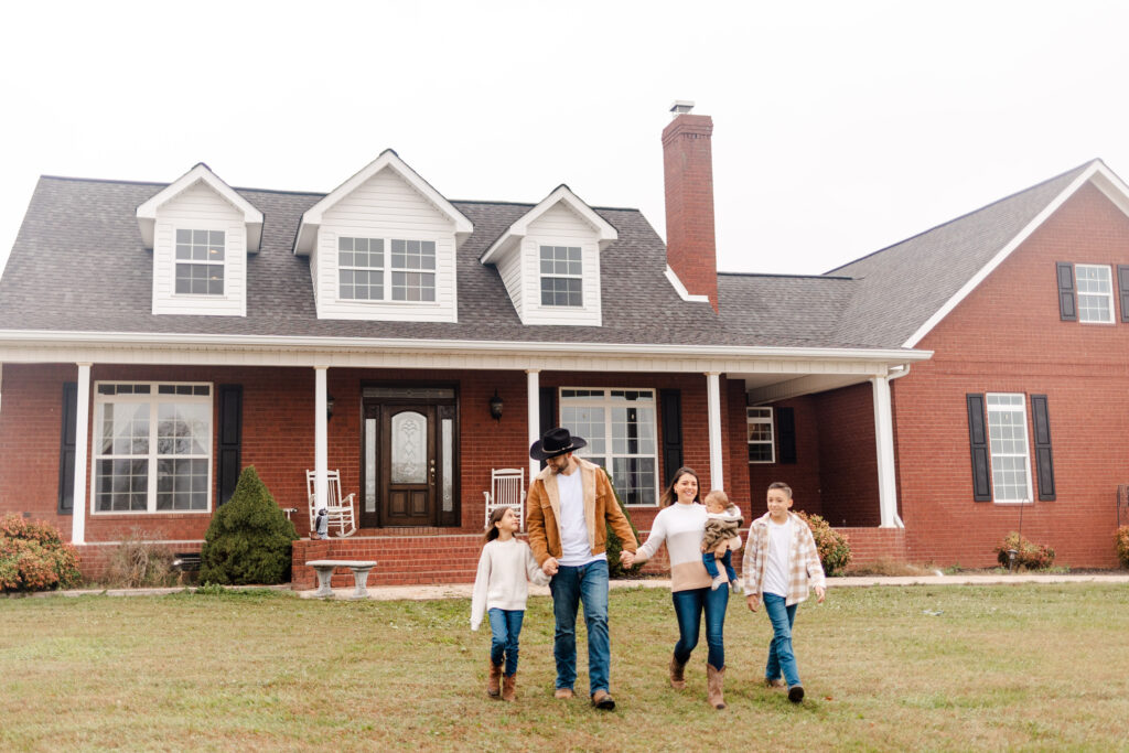 At-home family ranch session | Alabama family photographer