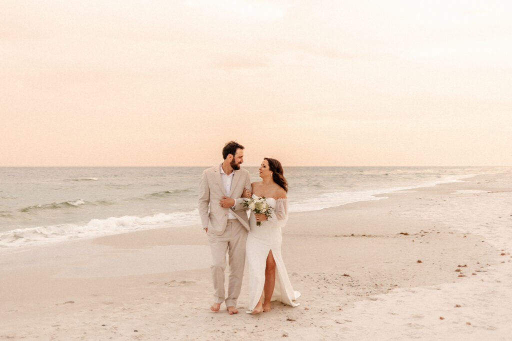 Intimate Gulf Shores Beach elopement | Alabama wedding photographer