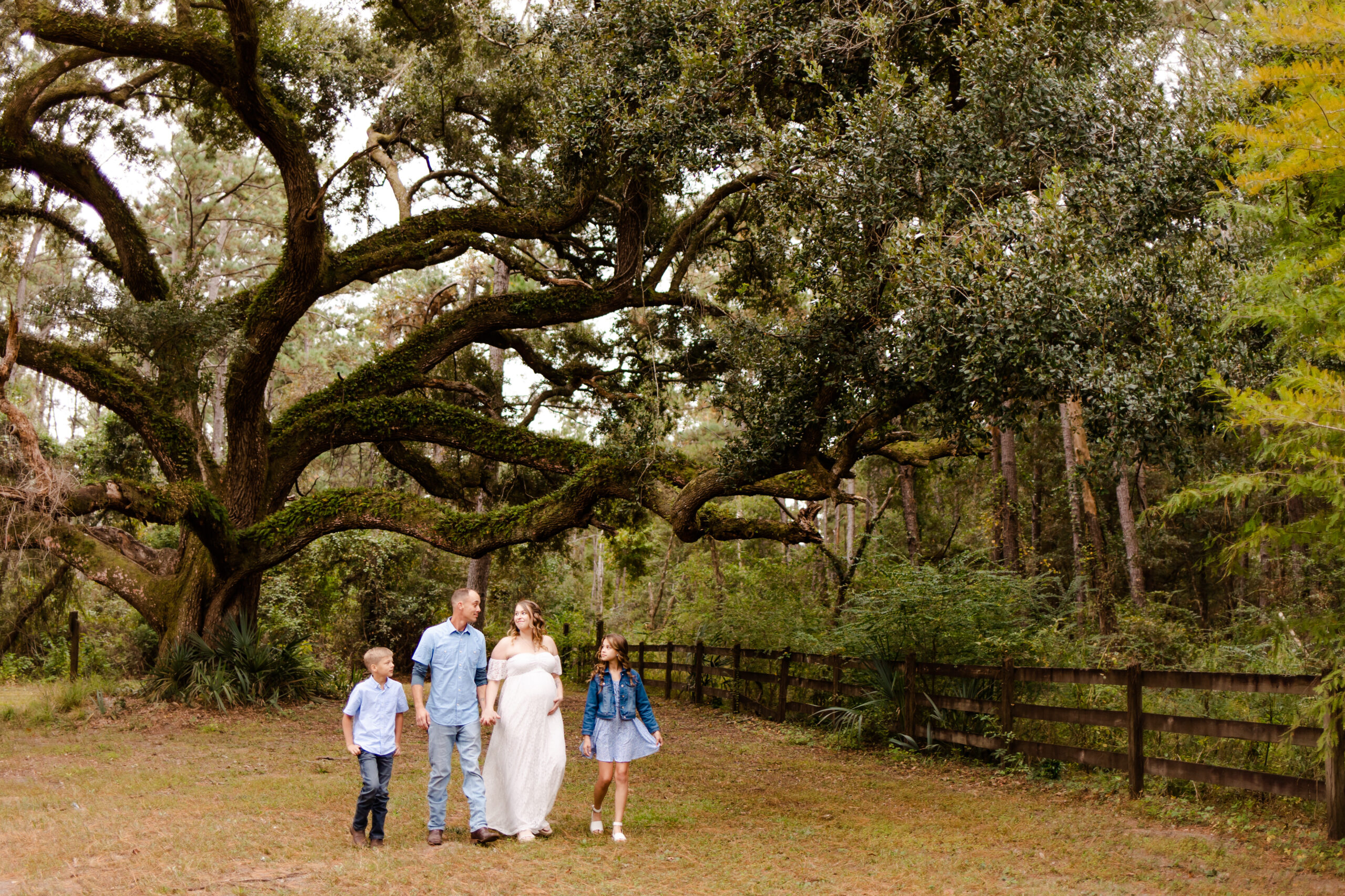 Nature maternity session | Alabama maternity photographer