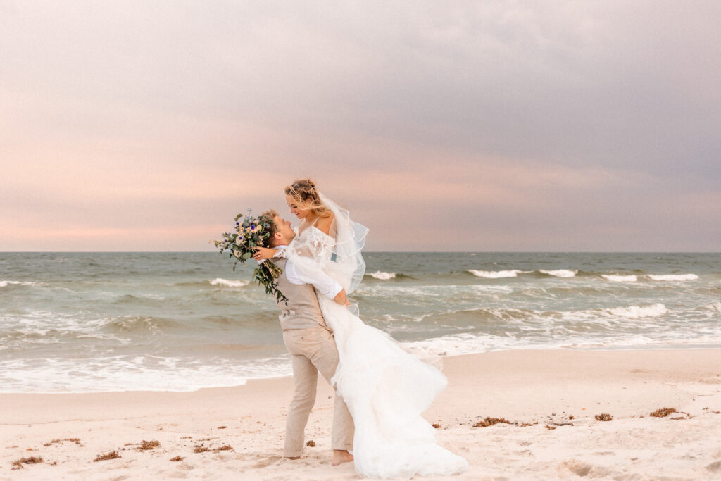 Destination beach wedding | North Alabama, Georgia, and Tennessee wedding photographer