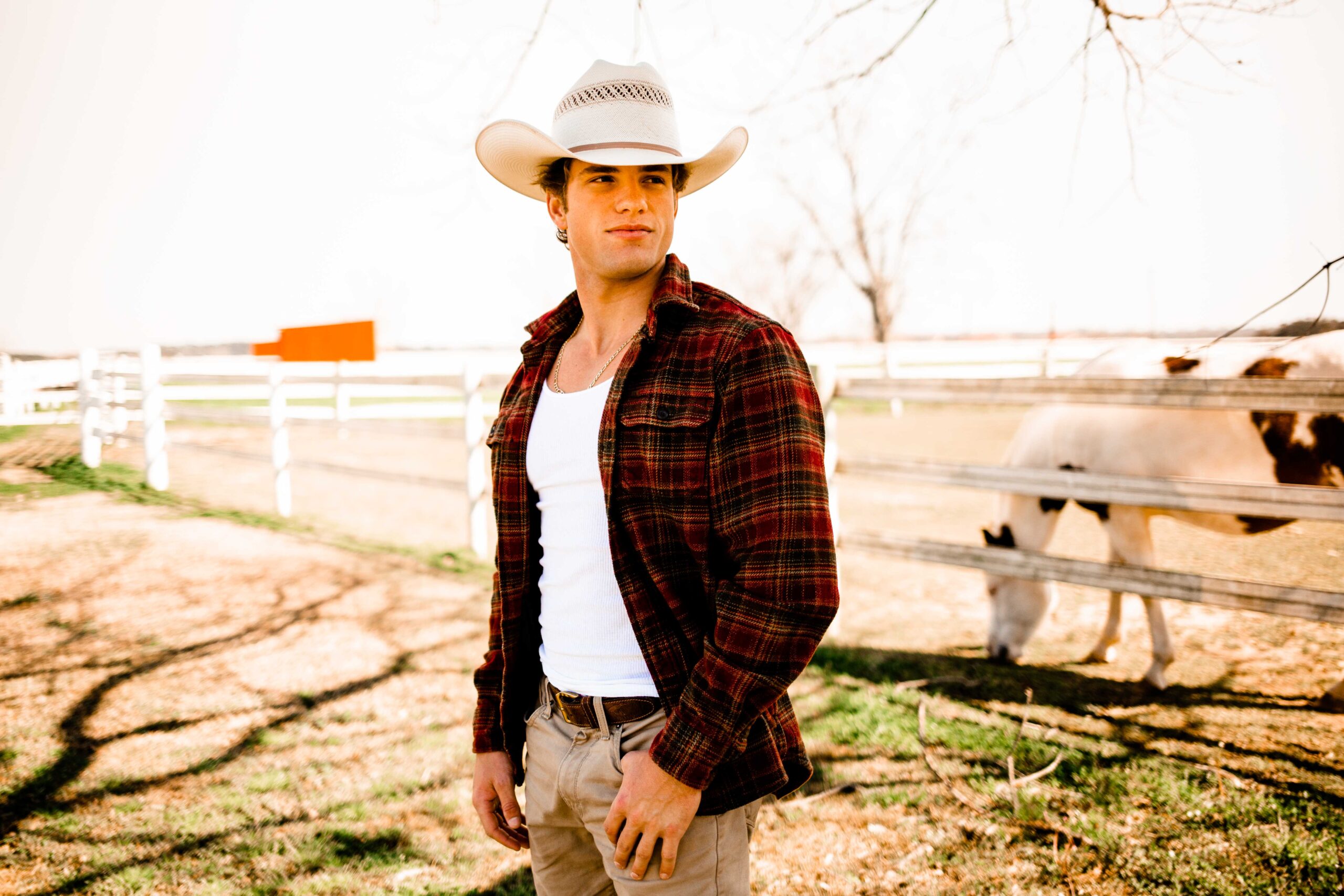 Family farm senior session | North Alabama, Georgia, and Tennessee photographer