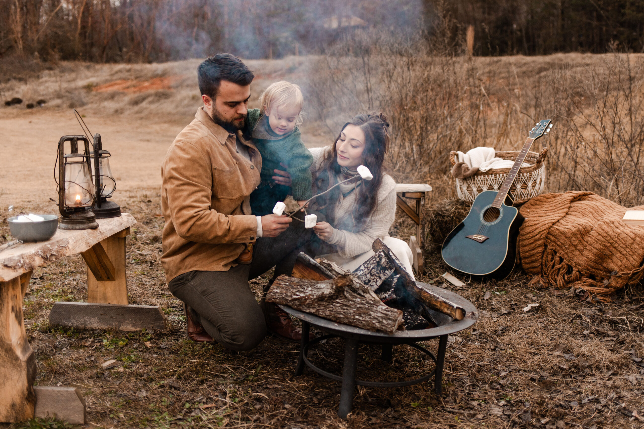 Cozy Campfire Family Session | North Alabama, Georgia, and Tennessee photographer