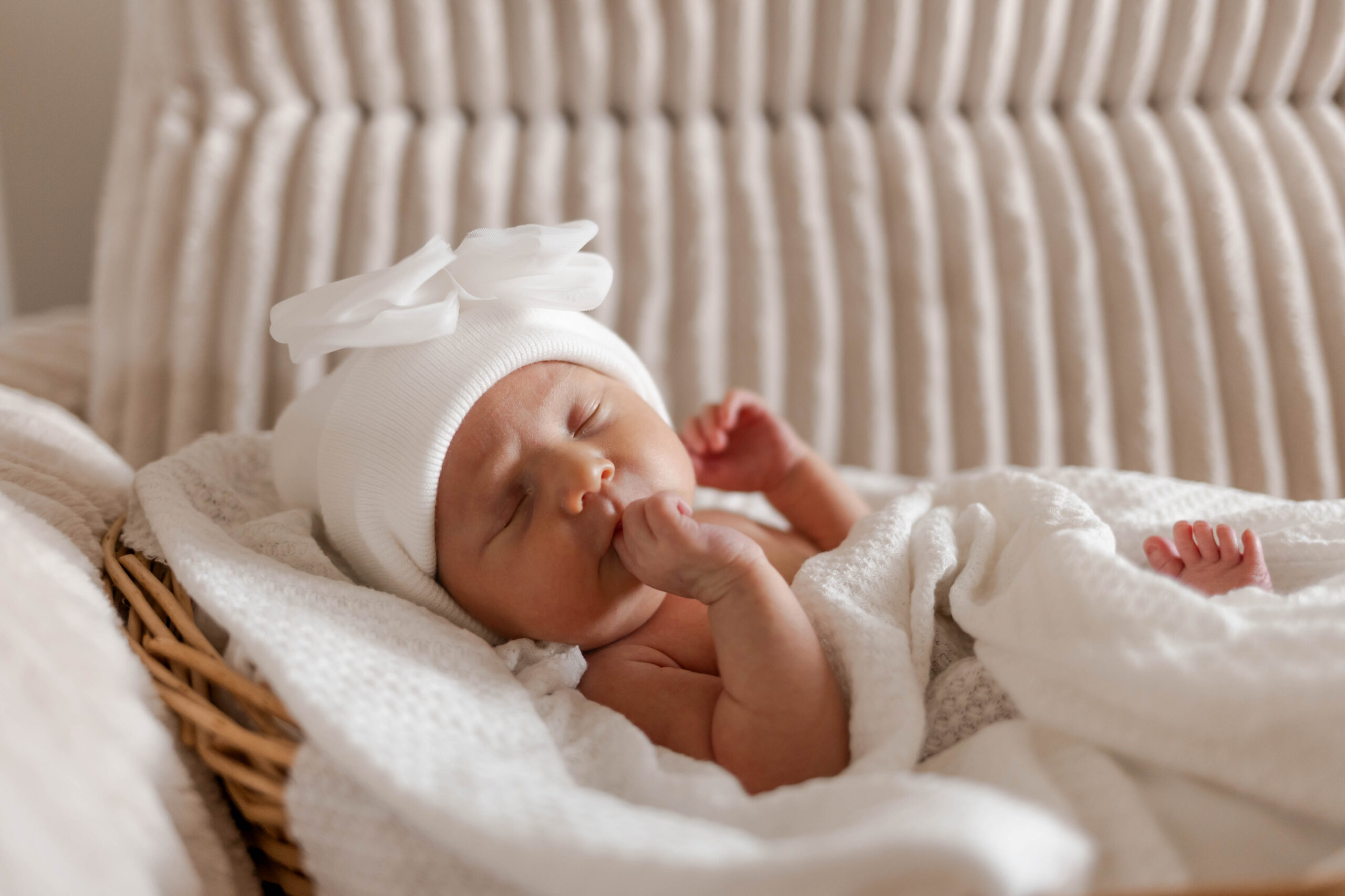 Mommy-and-me newborn session | North Alabama, Georgia, and Tennessee photographer
